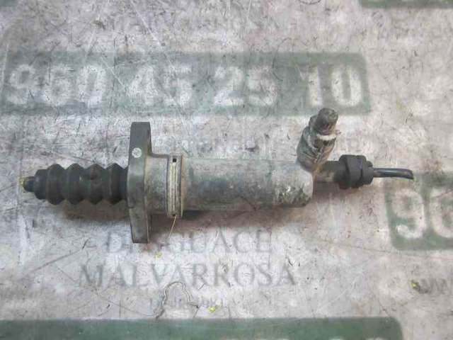 Cylinder roboczy sprzęgła 21526798372 BMW