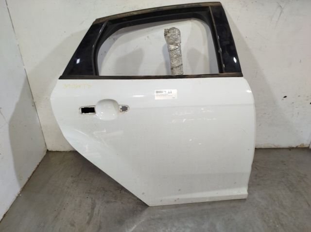 Drzwi tylne prawe 2172759 FORD