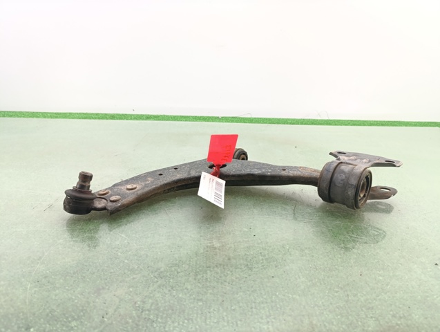 Wahacz zawieszenia przedniego dolny lewy 2176249 FORD