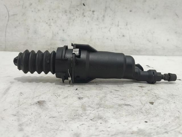 Cylinder sprzęgła główny 218207 PEUGEOT
