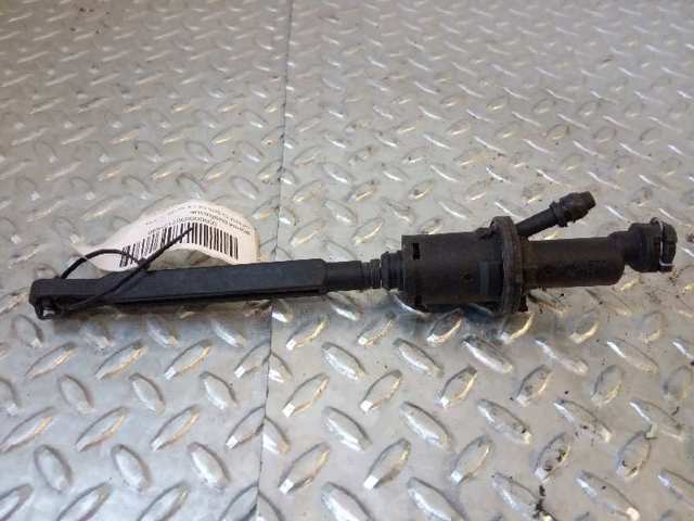 Cylinder sprzęgła główny 218215 PEUGEOT