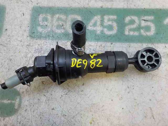 Cylinder sprzęgła główny 218280 PEUGEOT