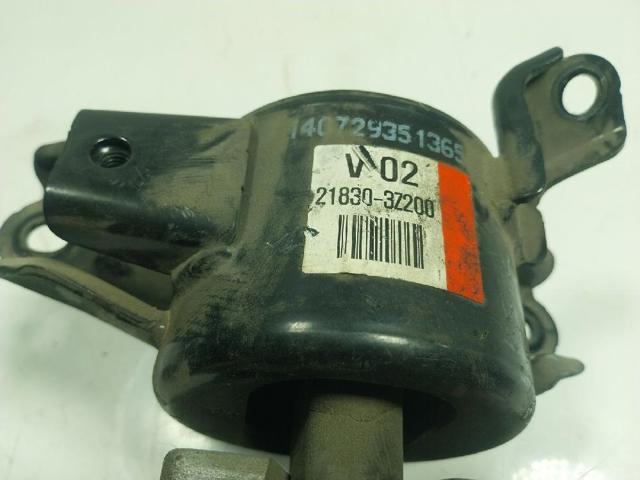 Poduszka (podpora) silnika lewa KIA Carens 3