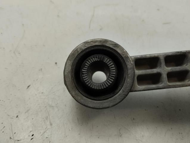 Poduszka (podpora) silnika przednia Hyundai I40 VF