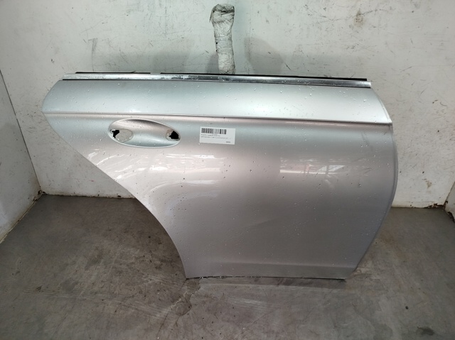 Drzwi tylne prawe 2197300205 MERCEDES
