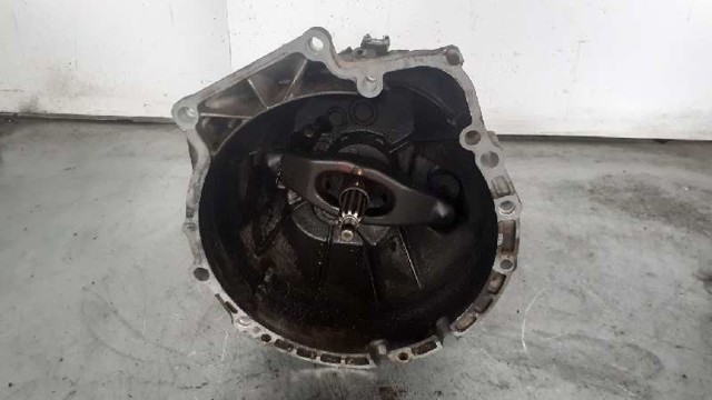 Mechaniczna skrzynia biegów w komplecie 2200066490 BMW