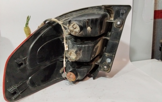 Lampa zespolona tylna prawa 22016684 SUZUKI