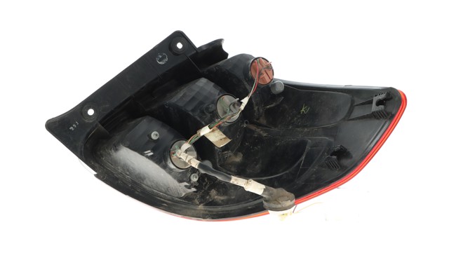 Lampa zespolona tylna prawa 22016684 SUZUKI