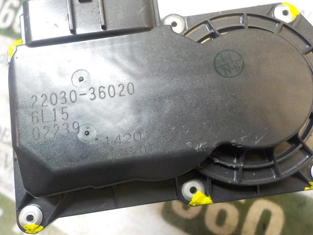 Przepustnica, komplet 2203036020 TOYOTA