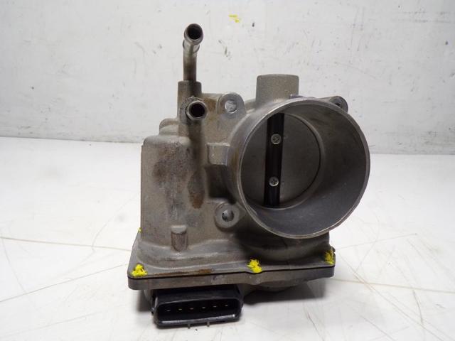 Przepustnica, komplet 2203036020 TOYOTA