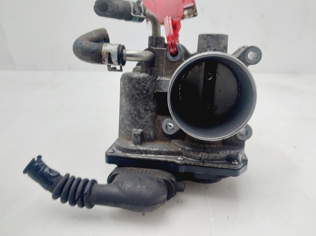 Przepustnica, komplet 2203047010 TOYOTA