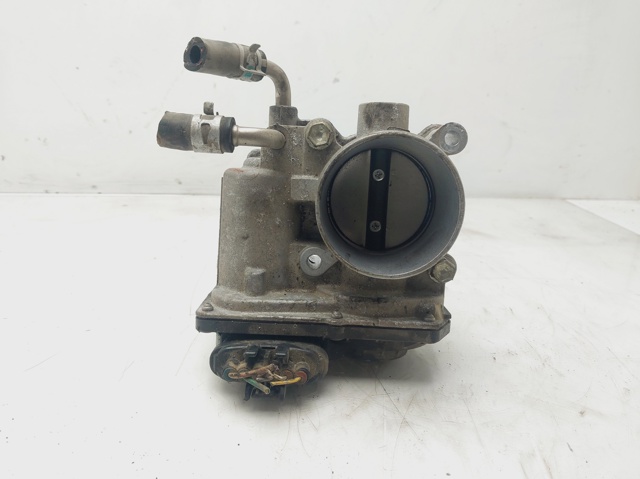 Przepustnica, komplet 2203047010 TOYOTA