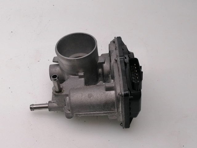 2203047040 Toyota