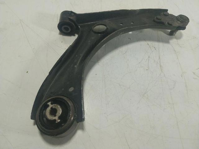 Wahacz zawieszenia przedniego dolny lewy Ford Focus 4 HP