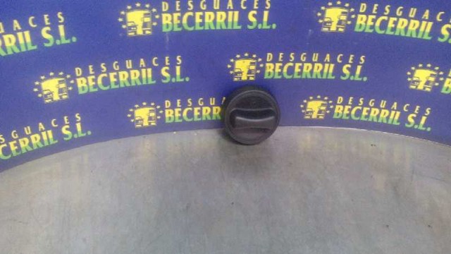 Korek wlewu paliwa BMW 3 E30