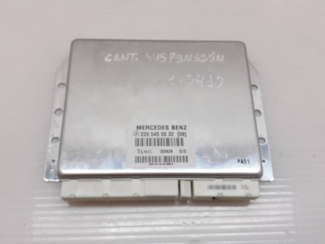 Sterownik zawieszenia pneumatycznego 2205450032 MERCEDES