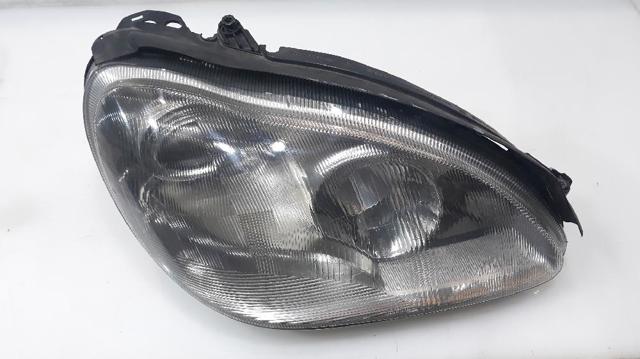 Reflektor prawy 220820026164 MERCEDES