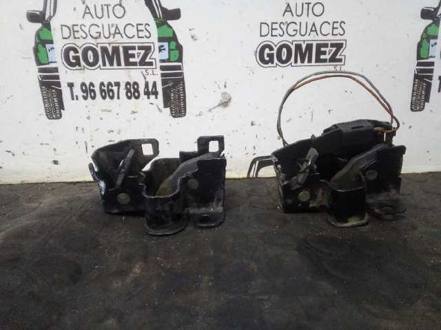Zamek maski 2208800060 MERCEDES