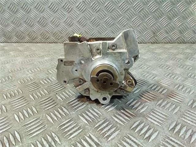Kupić  Yaris  SP90