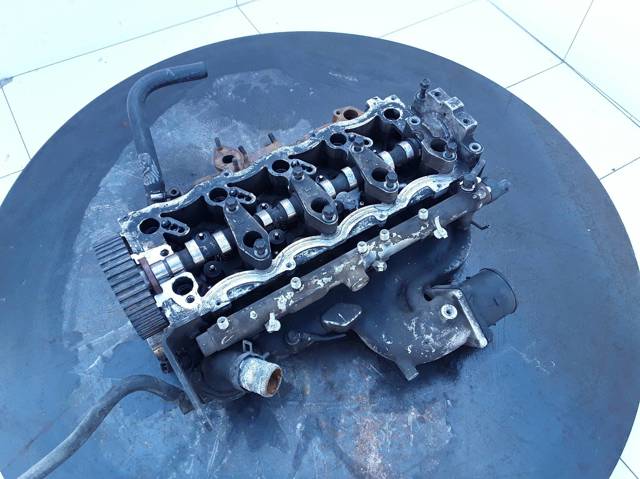 Głowica cylindrów 2210027400 HYUNDAI
