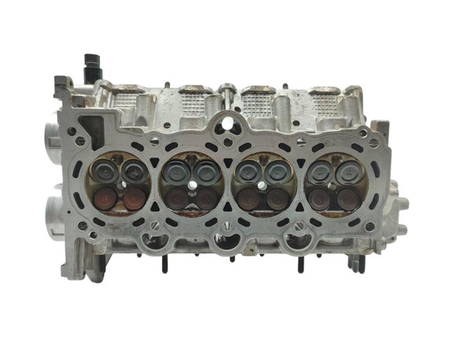 Głowica cylindrów KIA Carens 3