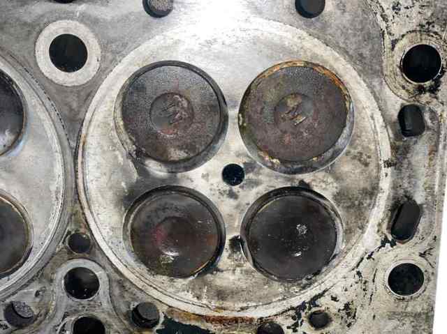 Głowica cylindrów KIA Carnival 3 UVP