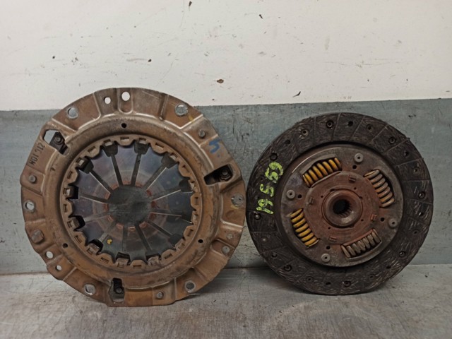 22100M68K00 Suzuki