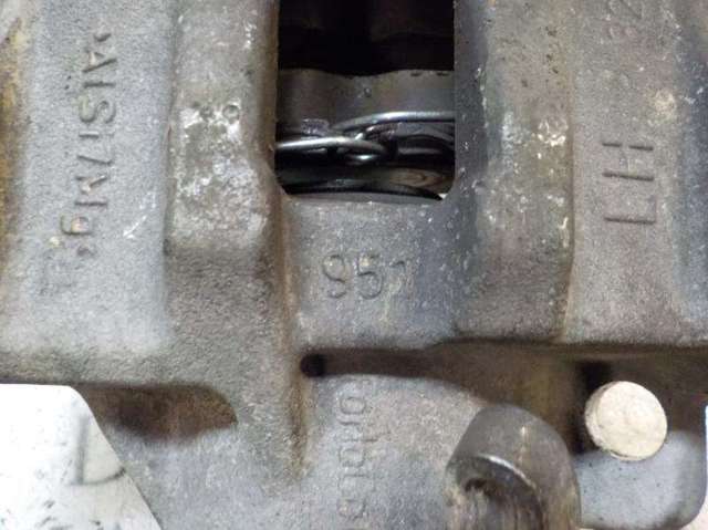 2210215 Ford