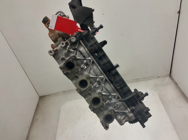 Głowica cylindrów 221112A200 HYUNDAI
