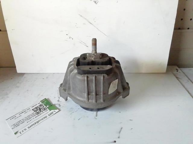 Poduszka (podpora) silnika prawa 22116760330 BMW