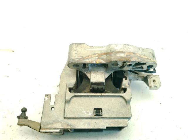 22118835572 BMW