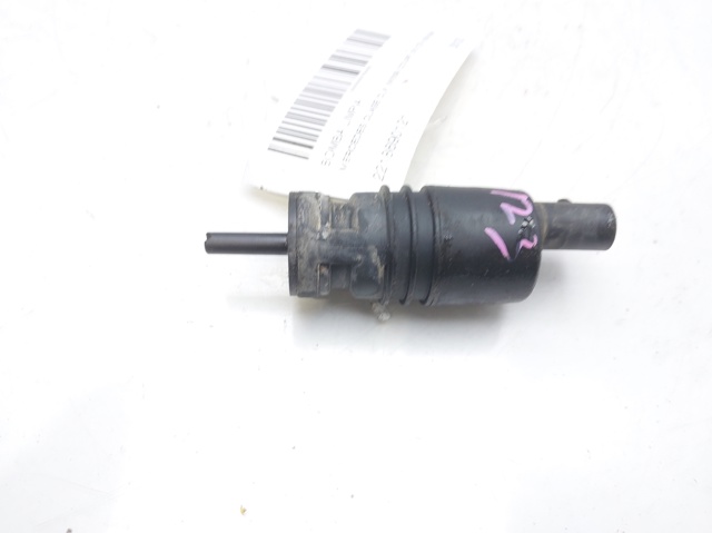 Pompka spryskiwacza szyby przedniej 2218690121 MERCEDES