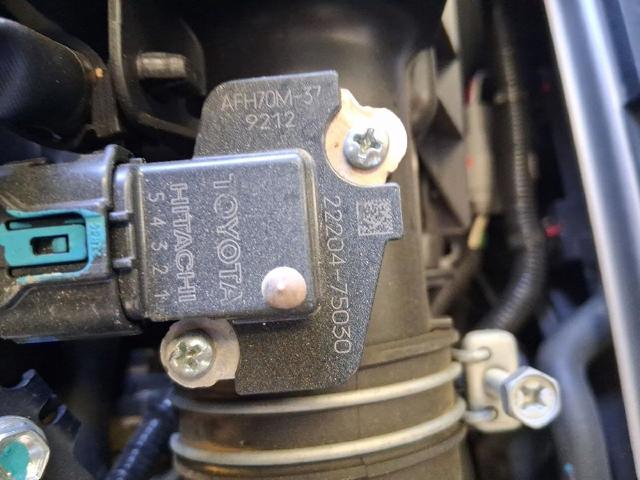 Czujnik przepływu powietrza, przepływomierz powietrza M.A.F. 2220475030 TOYOTA