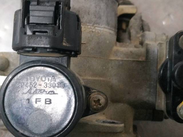 Regulator biegu jałowego Toyota Avensis LCM