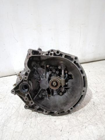 Mechaniczna skrzynia biegów w komplecie 2231P5 PEUGEOT