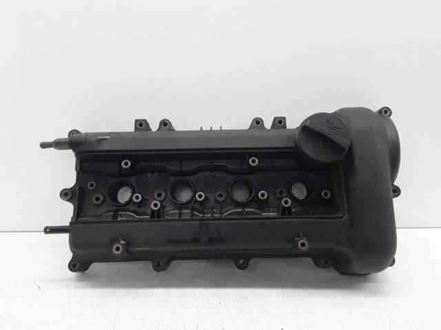 Pokrywa zaworowa 224102B000 HYUNDAI