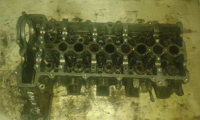 Głowica cylindrów 22466019 BMW
