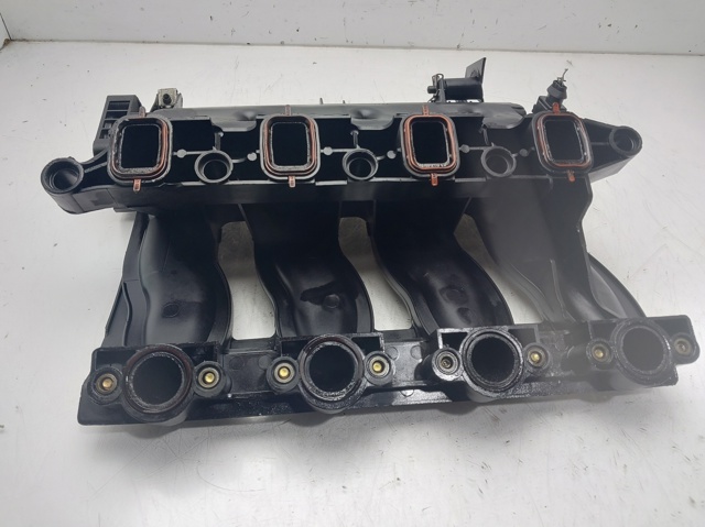Kolektor ssący 2246942 BMW