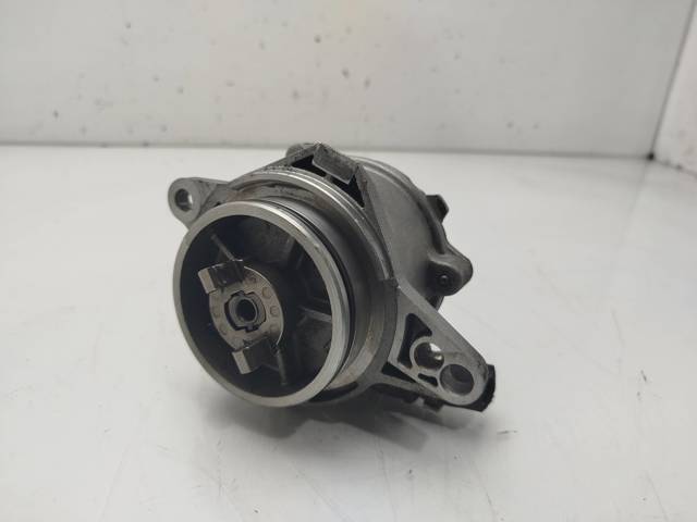Pompa podciśnienia 2249939 BMW