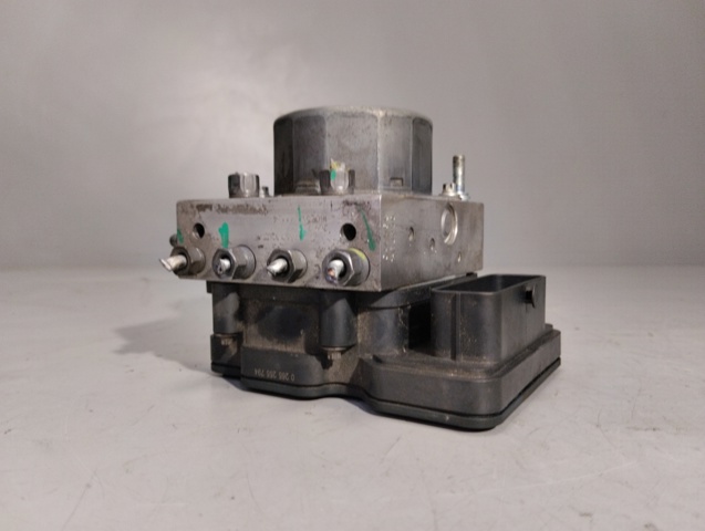 Sterownik ABS  hydrauliczny 2265106516 RENAULT