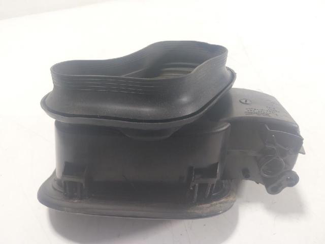 Klapka wlewu paliwa Ford Focus 4 HP