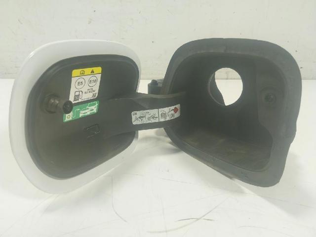 Klapka wlewu paliwa Ford Focus 4 HP