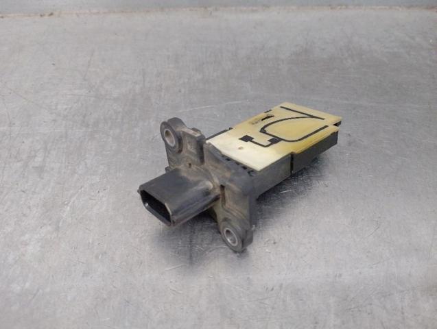 Czujnik przepływu powietrza, przepływomierz powietrza M.A.F. 226807131R RENAULT