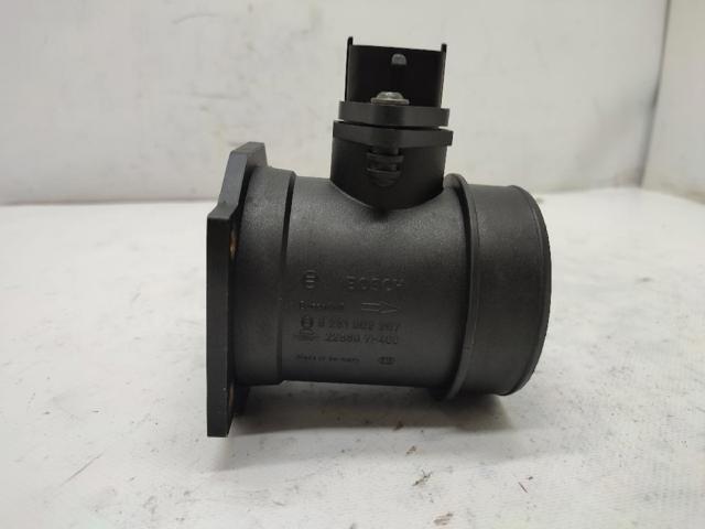 Czujnik przepływu powietrza, przepływomierz powietrza M.A.F. 226807F400 NISSAN