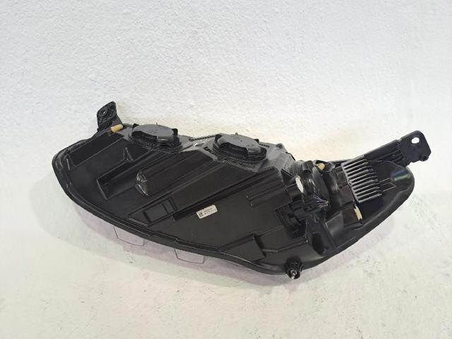 Reflektor prawy Ford Focus 4 HP