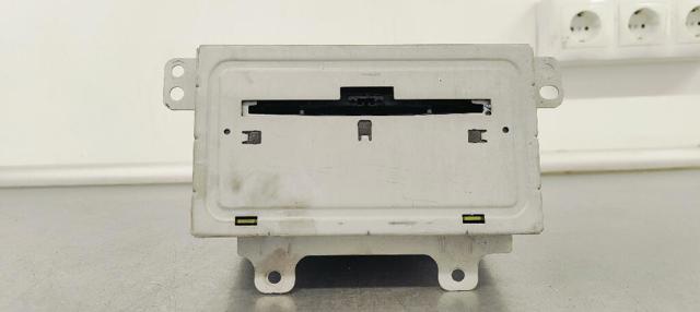 Radioodtwarzacz (radio AM/FM) 22790015 OPEL