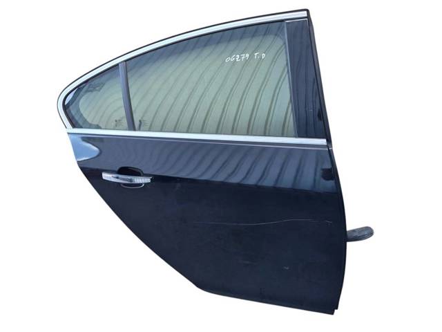 Drzwi tylne prawe 22796348 OPEL