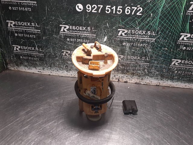 Moduł pompy paliwowej z czujnikiem poziomu paliwa 228214002002 BMW