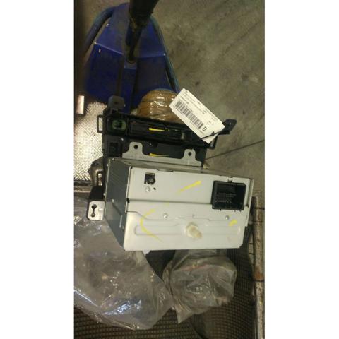 Radioodtwarzacz (radio AM/FM) Opel Astra 35