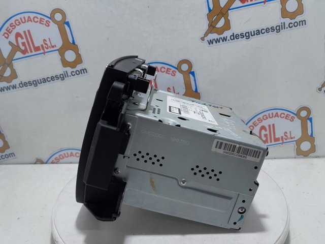 Radioodtwarzacz (radio AM/FM) Opel Astra 35